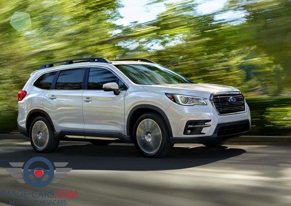 Front Right side of Subaru Ascent of 2018 year
