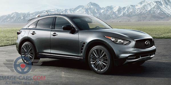 Front Right side of Infiniti QX 70 of 2018 year
