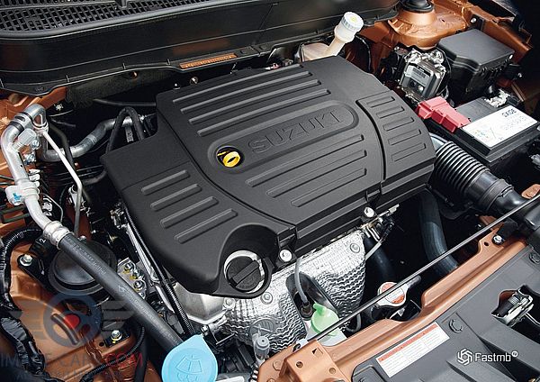 Engine view of Suzuki Grand Vitara of 2018 year