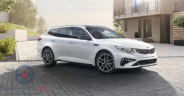Front Right side of Kia Optima of 2019 year