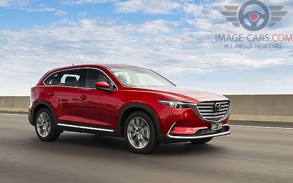 Right side of Mazda CX9 of 2018 year