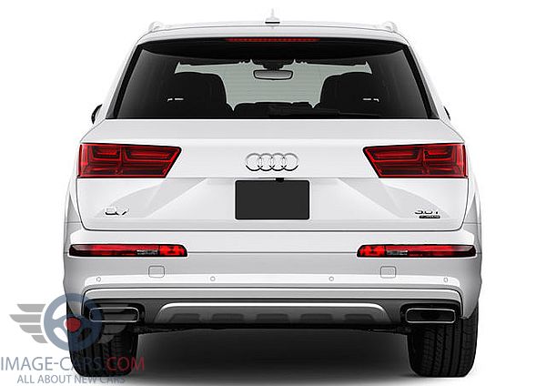 Rear view of Audi Q7 of 2018 year