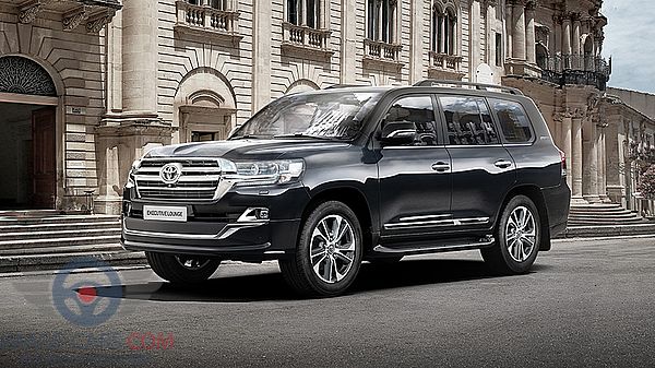 Front Left side of Toyota Land Cruiser 200 of 2018 year
