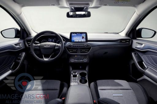 Dashboard view of Ford Focus of 2018 year