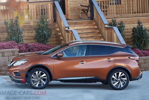 Left side of Nissan Murano of 2018 year