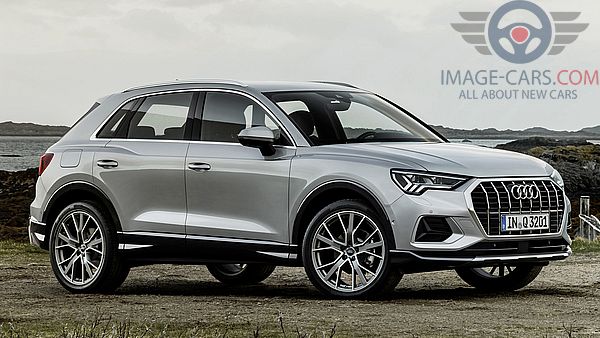 Front Right side of Audi Q3 of 2018 year