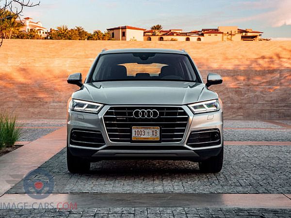 Front view of Audi Q5 of 2018 year