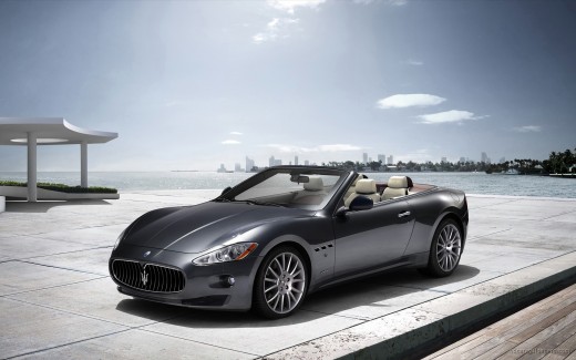 2011 Maserati GranCabrio Wallpaper