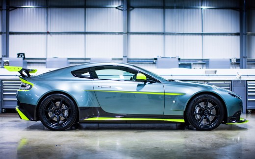 2016 Aston Martin Vantage GT8 Side View Wallpaper