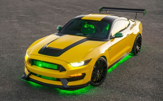 2016 EAA AirVenture Ford Shelby GT350 Mustang Ole Yeller 2 Wallpaper