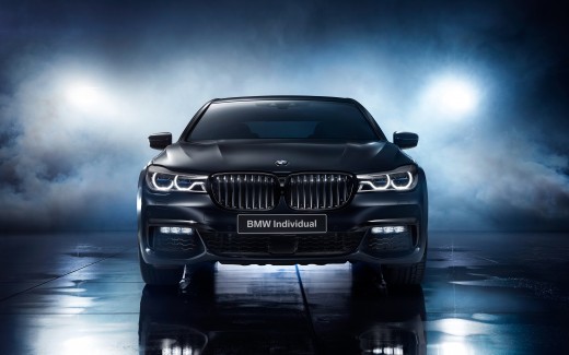 2017 BMW 7 series Black Ice Edition Wallpaper