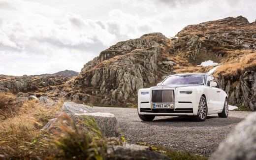 2017 Rolls Royce Phantom 4K 4 Wallpaper
