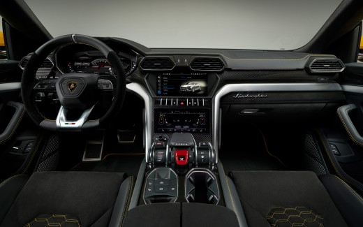 2018 Lamborghini Urus Interior 4K Wallpaper