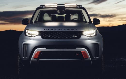 2018 Land Rover Discovery SVX Wallpaper