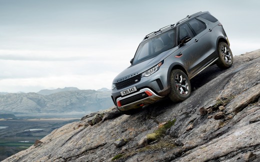 2019 Land Rover Discovery SVX 2 Wallpaper