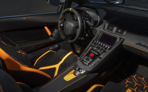 2020 Lamborghini Aventador SVJ Roadster Interior 4K 5K Wallpaper