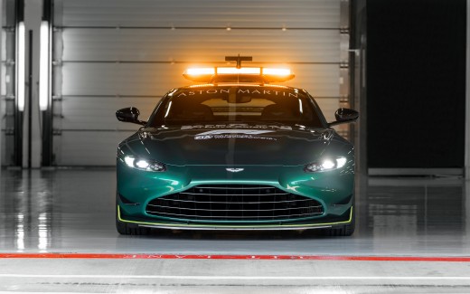 Aston Martin Vantage F1 Safety Car 2021 5K 2 Wallpaper