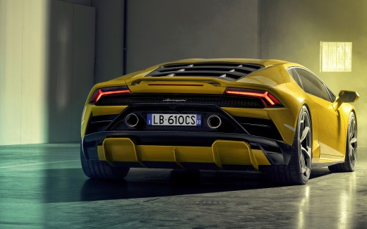 Lamborghini Huracan EVO RWD 2020 4K 5K 2 Wallpaper