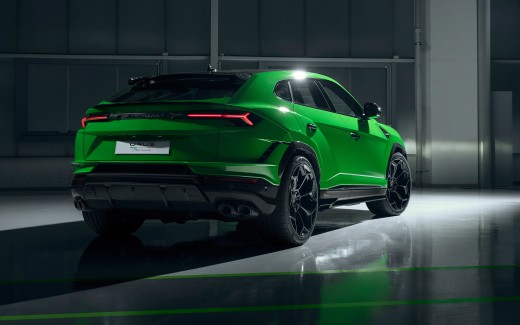 Lamborghini Urus Performante 5K Wallpaper