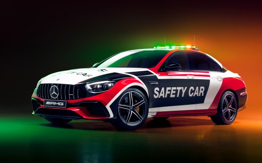 Mercedes-AMG E 63 S 4MATIC+ Safety Car 2022 5K Wallpaper