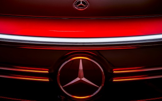 Mercedes-Benz EQA 250 AMG Line 2021 4K Wallpaper