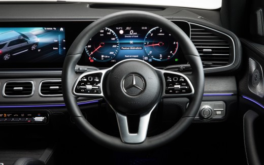 Mercedes-Benz GLE 300 d 4MATIC AMG Line 2019 4K Interior Wallpaper