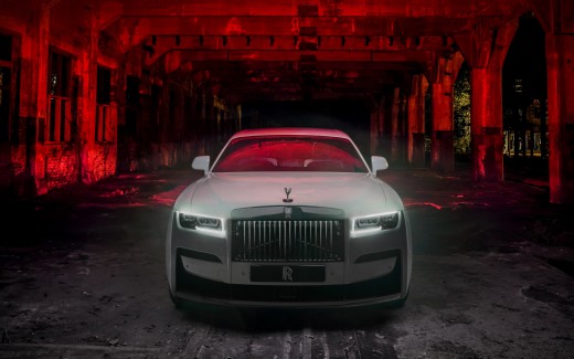 Rolls-Royce Black Badge Ghost 2022 5K Wallpaper