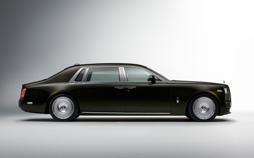 Rolls-Royce Phantom EWB 2022 5K 2 Wallpaper